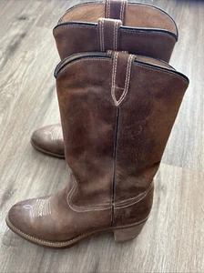 VTG Women’s Western Leather Boots Tan Brown Rodeo Cowgirl Vibram Midcalf 8/8.5 - Imagen 1 de 10