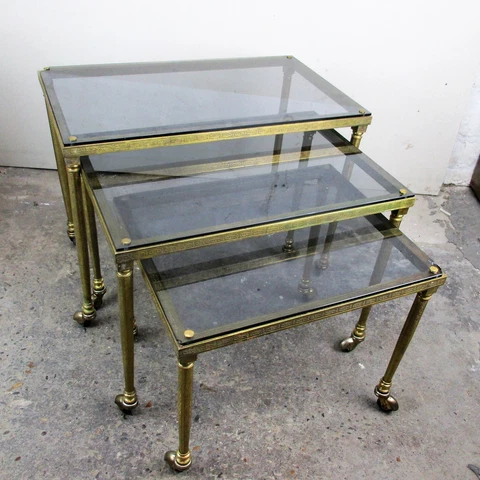 Vintage Nesting Coffee Side Tables Brass Glass Bar Cart Wheels era Maison Bagues Cover