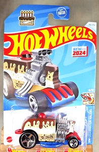 2024 Hot Wheels #146 HW Celebration Racers 8/10 GEBURTSTAGSBRENNER braun mit 5 Speichen - Bild 1 von 5
