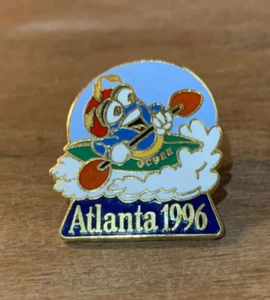1996 Atlanta Summer Olympic Games Lapel Pin,Rowing/Sculling, Izzy Mascot, Enamel - Picture 1 of 2