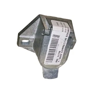 Pollak 7-Way Connector Socket, Die Cast With Solid Pins Packaged - 11-720EP - Picture 1 of 5