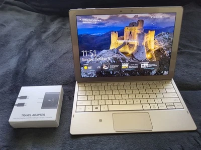 Galaxy TabPro S SM-W700 256GB SSD 4 GB RAM Win 10 (Wi-Fi) 12' - Gold + Keyboard - Image 1 of 4