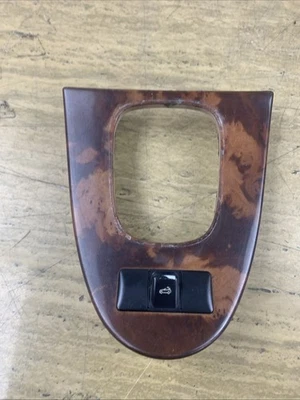 05-09 Mercedes CLK320 CLK W209 consola central palanca de cambios bisel madera OEM Foto 1 de 4