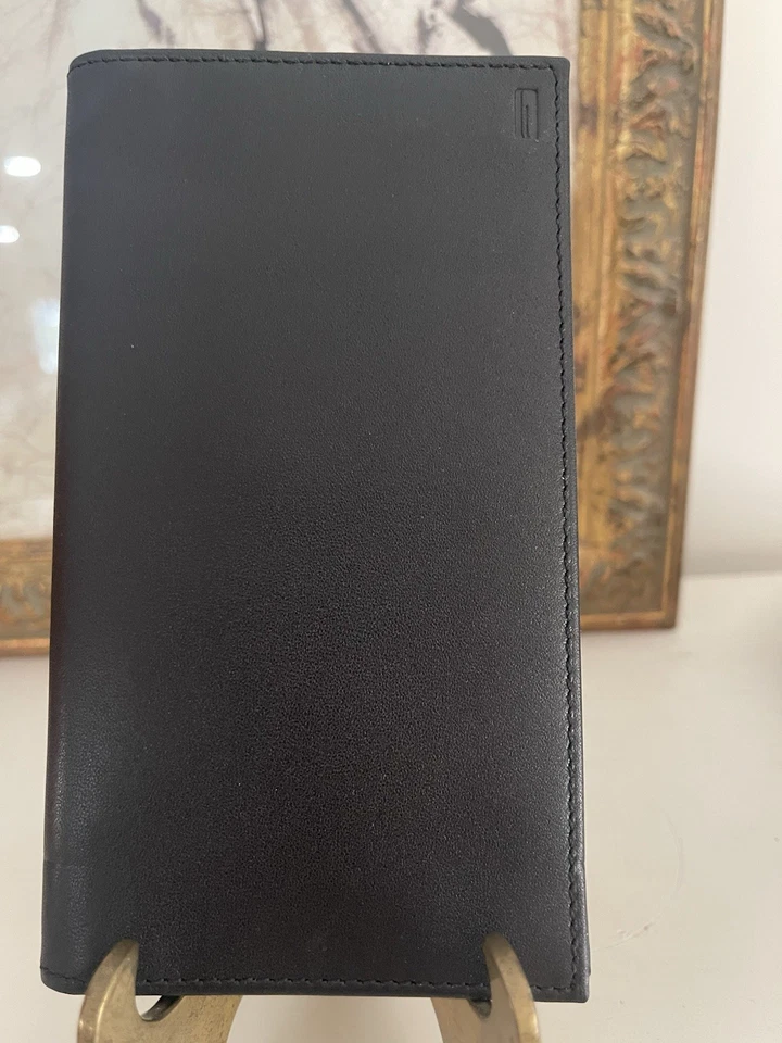 Hartmann Checkbook Wallet - Image 1 of 3