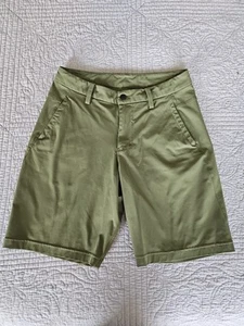 Lululemon Shorts Men's 32 Olive Green Commission Relaxed Warpstreme 10" - Picture 1 of 6