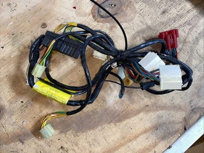 Genuine OEM DAC11082 - Jaguar Console harness part for Xjs Sports Coupe - Image 1 of 4