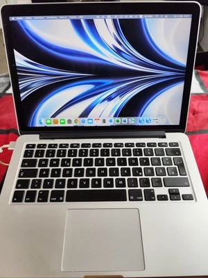 MacBook Pro Retina 13.3 Zoll Dual Core I5 2.7 GHz 16GB RAM 256 GB SSD Space Gray - Bild 1 von 4