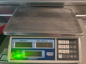 Uline H-1117 Industrial Digital Counting/Weighing Scale 65 lbs x .005 lb - Picture 1 of 2