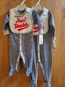 NWT Size 3M or 9M Carter's Sleeper w/ Mommy's Heart Breaker Bib Valentines New - Picture 1 of 6