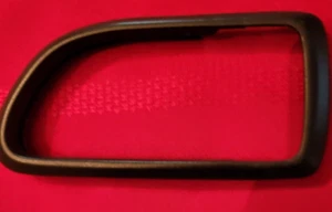 1990 1991 1992 1993 1994 Subaru Legacy LH Inner Door Handle Trim Bezel Rare! - Foto 1 di 6