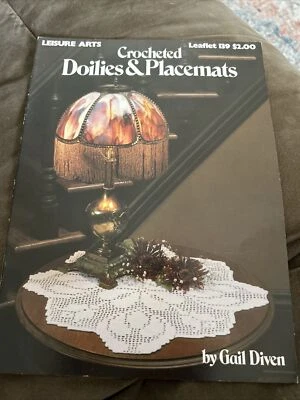 Leisure arts  -CROCHET - Crocheted Doilies And Placemats 1979. Nice - Image 1 of 4