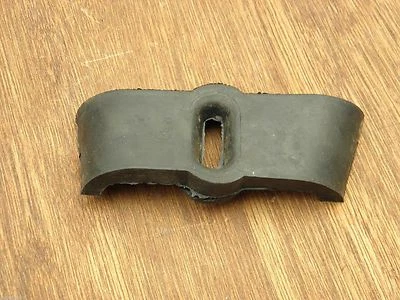 Amortiguador de goma para tanque de combustible Kawasaki KH 100 125 KH100 G7 KH125 Foto 1 de 4