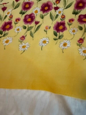 De colección Nuevo Amarillo Seda Flores Tela Transparente 35"x 42" Floral Bufanda Costura Foto 1 de 4