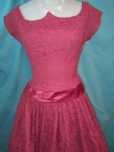 Vtg 50s Winnie Marsh Red Lace Rhinestone Bow Full Skirt Party Prom Dress RARE S - Picture 1 of 10