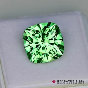 Präzisionsschliff - 21,61ct LAB Vivid Green Sapphire - Bild 1 von 2