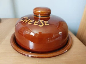 Vintage DDR Torgau German Pottery Cheese Dome Brown Glaze 19cm Buffet Christmas  - Picture 1 of 3
