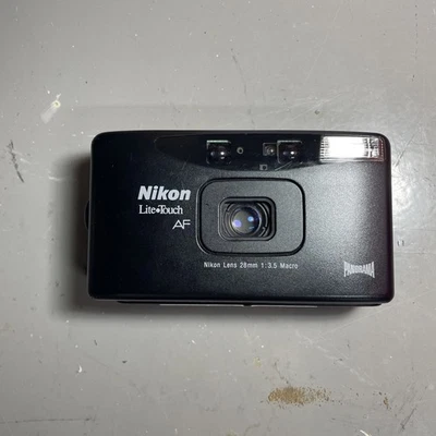 Nikon Lite Touch AF Af600 28mm 3.5 Macro 35mm Film Point & Shoot Camera - Image 1 of 4