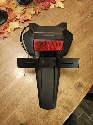 Suzuki GSXR 1000 2005/2006 OEM Rear Fender - Image 1 of 3