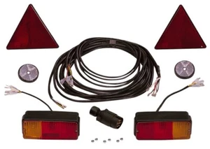 KIT FANALI POSTERIORI PER RIMORCHIO COMPLETO DI CAVO 7 METRI CARRELLINO APPENDIC - Imagen 1 de 3