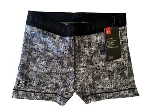 NEW UNDER ARMOUR [M] Women HeatGear 3” Run/Volleyball Shorts-Black/White 1302777 - Picture 1 of 2