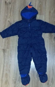 Dino Jungs Schneeanzug Größe 86 mit Socken ohne Handschuhe  - Bild 1 von 4