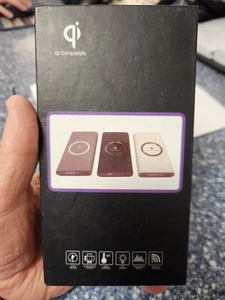 10000 mAh+ Black Wireless High Capacity Power Bank - Picture 1 of 7