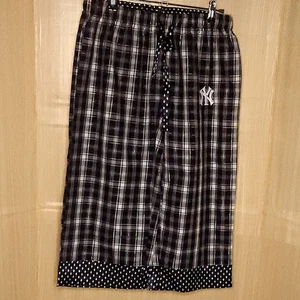 Pantalones de pijama recortados medianos MLB New York Yankees azules a cuadros para mujer - Imagen 1 de 7