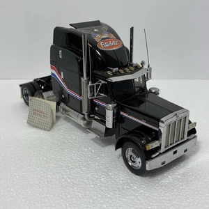 De colección ✅ Semirremolque Franklin Mint Peterbilt 379 Negro Diecast Modelo 1:32 con Dormitorio - Imagen 1 de 24
