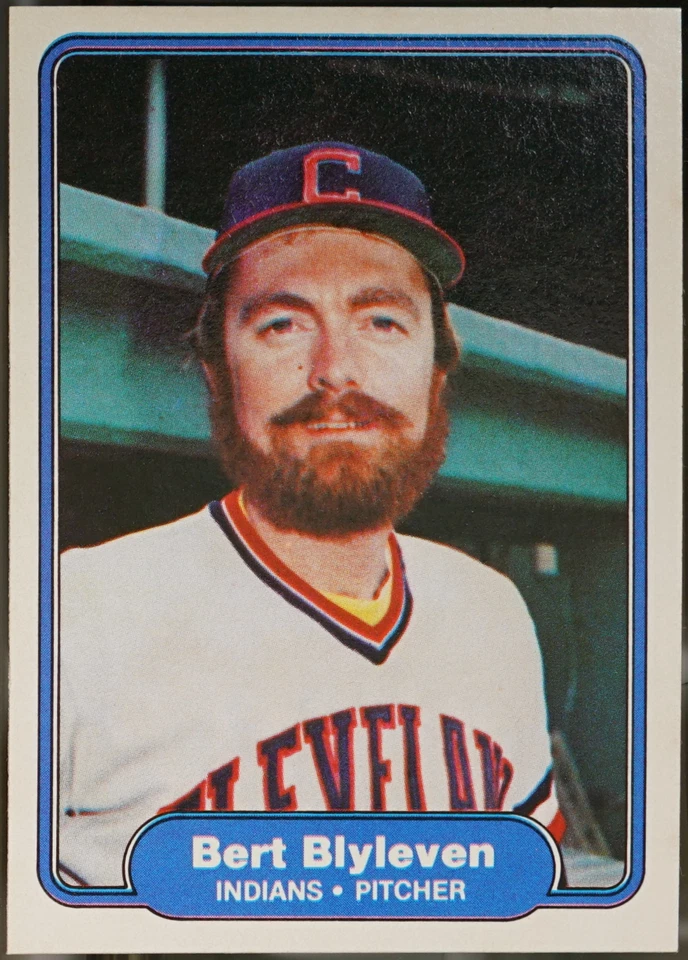 1982 Fleer Baseball Bert Blyleven #361 NM - Image 1 of 1
