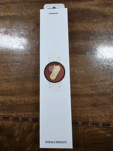 Samsung Galaxy Watch 7 40mm Cream SM-L305U -Brand New Sealed - Unlocked LTE - Photo 1 sur 6