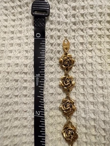 VINTAGE Avon Rose Bracelet Gold Tone - Picture 1 of 4