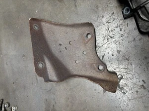 Exhaust Manifold Support Bracket 2004-2009 Mazda 3 2.3 - Bild 1 von 2