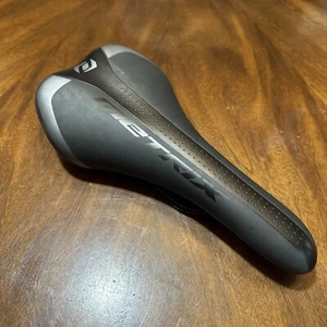 Scott Metrix Bicycle Saddle  - Picture 1 of 5