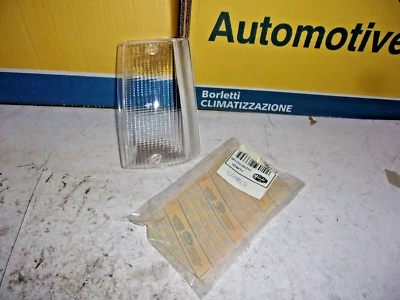 PLASTICA FRECCIA ANTERIORE SINISTRA ADATTA A IVECO DAILY II 1991-2000 CARELLO - Immagine 1 di 4