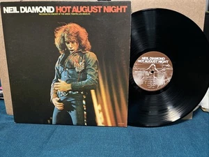 NM • Neil Diamond "Hot August Night" Original US 2 LP Set Gatefold MCA-2-8000 - Picture 1 of 3