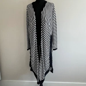 Cabi schwarz weiß gestreifter langer Staubmantel Cardigan Pullover vorne offen Größe L - Bild 1 von 5