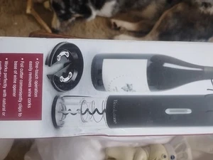 Brookstone Automatischer Weinöffner & Weinfolienschneider Neu in ungeöffneter Verpackung - Bild 1 von 10