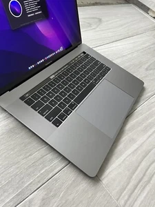 Macbook Pro Retina A1707 15" 2016 Touchbar i7 1TB SSD 16GB 2.9 GHz - Flawless - Picture 1 of 7