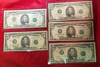 Lot of 5-1995 $5.00 - FRN's -E, (2) G, K & L DISTRICTS -LAST YEAR FOR GREENBACKS - Image 1 of 4