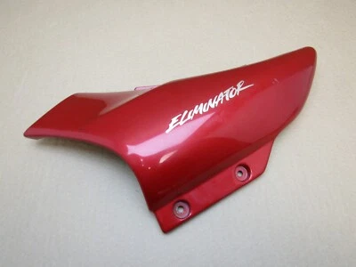 Kawasaki BN 125 Eliminator 2005 16.382 millas izquierda debajo del panel del asiento (14570) Foto 1 de 4