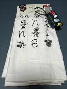 Disney Minnie Mouse NWT Set 2 Kitchen Towels And Hand Sanitizer Perfect Gift - Picture 1 of 3