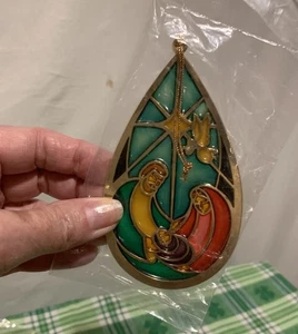❤️Vintage Stained Glass Christmas Nativity Holy Family Ornament Sun catcher - Picture 1 of 3