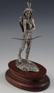 FIGURINA DON POLLAND MANDAN HUNTER PELTRO FINE CHILMARK 1979 - Foto 1 di 9