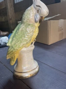 VINTAGE GERMAN PORCELAIN #5142 COLORFUL PARROT FIGURINE - Picture 1 of 13