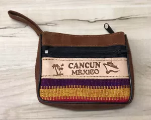 Carino portafoglio/portamonete fatto a mano Cancun Messico souvenir 2 tasche zip - Foto 1 di 3