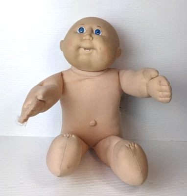 Vintage 1988 Cabbage Patch Kid Baby Smiling One Teeth Brown Eyes SIGNED FLAWED - Image 1 of 4