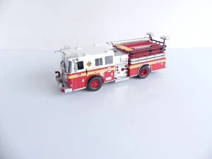 IXO 1:43 VEHICULE DE POMPIERS SEAGRAVE FIRE 9 F.D.N.Y. - Imagen 1 de 4