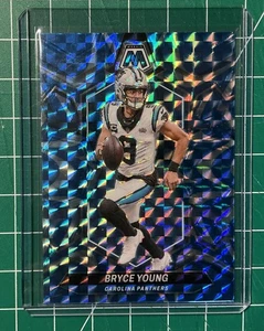 2024 Panini Mosaic Bryce Young Reactive Blue Mosaic Prizm #29 - Picture 1 of 4
