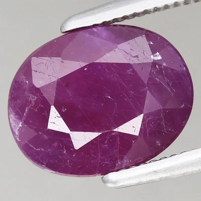 2.66ct  8.9x7mm Oval 100%Natural Unheated Purplish Red Ruby Guinea, Africa - Image 1 of 4
