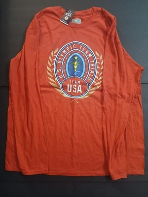 Fanatics Hombres 2XL EE. UU. Natación 2024 Equipo Olímpico Pruebas Círculo Manga Larga Foto 1 de 4